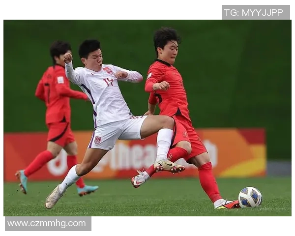 足球明星运动视频揭秘他们训练背后的辛酸与荣耀瞬间